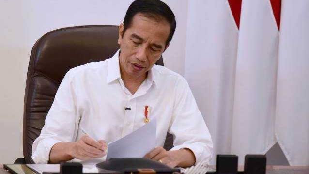 Atur Alat Kontrasepsi untuk Pelajar Hingga Aborsi, Jokowi Tekan PP Kesehatan