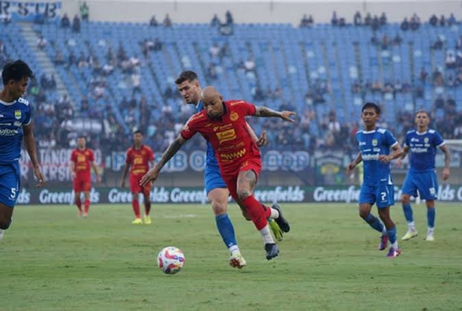 Meski Sedang Terpuruk, Persib Tetap Waspadai Kebangkitan Persija di Stadion Patriot