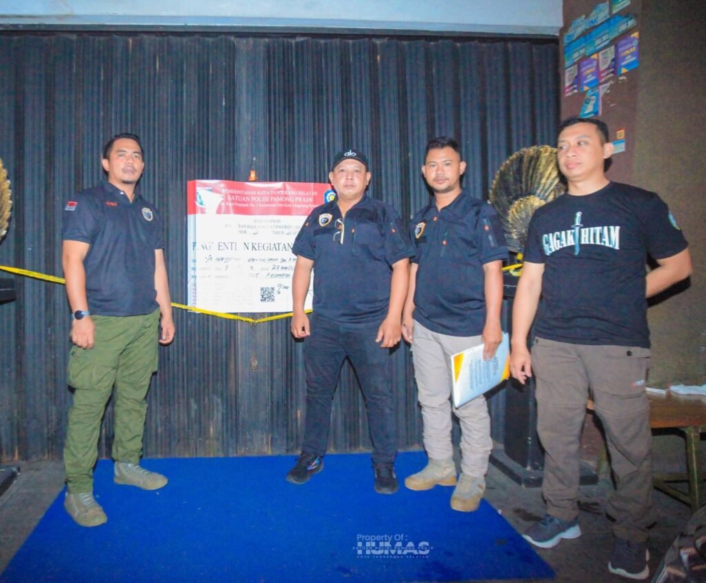 Ngeri! Gelar Razia, Satpol PP Tangsel Temukan Kondom di Hiburan Malam Famous<br> 2