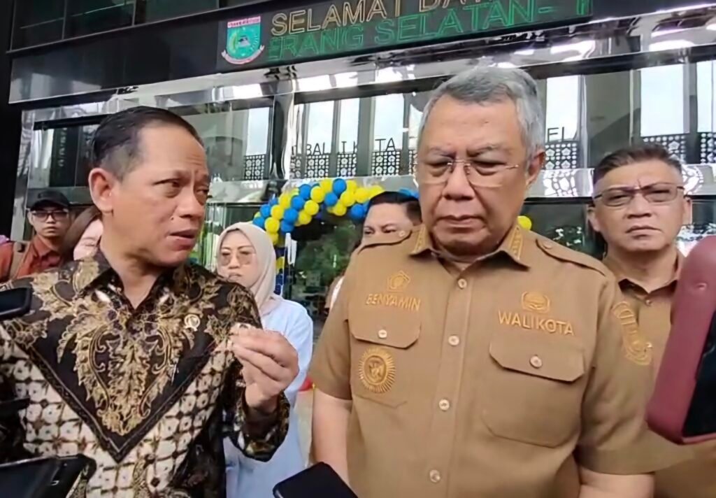 Menteri LH: Kalau Hingga Juni 2026 Tak Ada Penataan Konkret, TPA Cipeucang Bakal Ditutup!