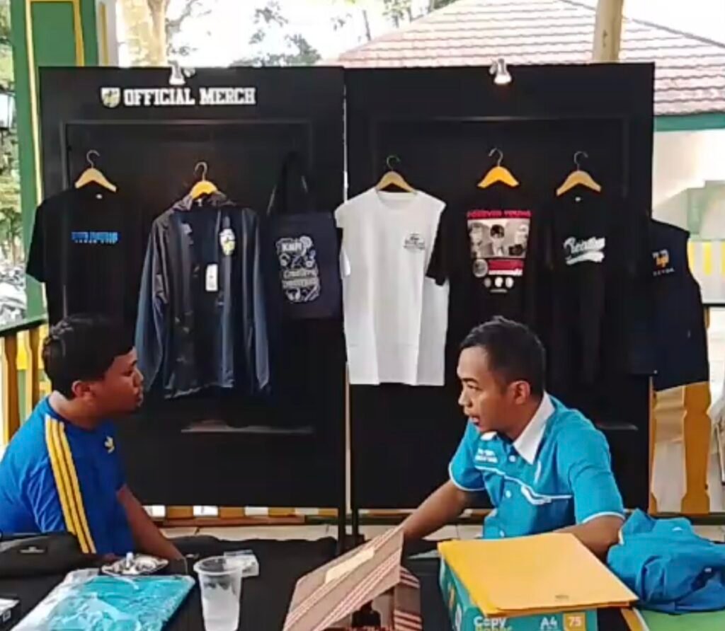 KNPI Tangsel Cetak Inovasi Luncurkan Brand Outfit “KNPI Creative Industries”