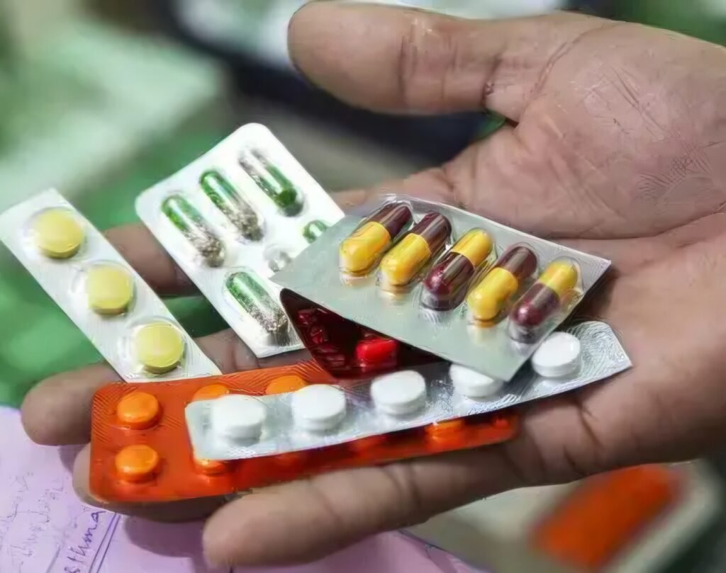 Kemenkes Pastikan Obat yang Ditanggung BPJS Tak Naik
