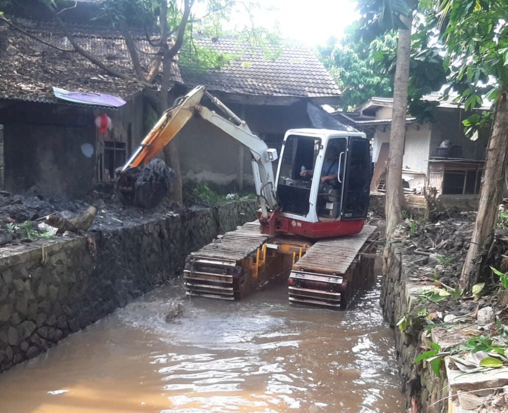 Masuk Musim Kemarau, DSDABMBK Tangsel Optimalkan Normalisasi Sungai